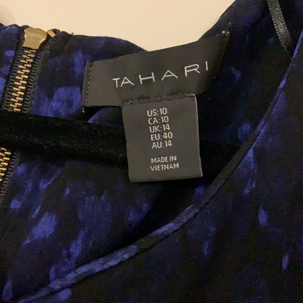 Tahari Dress with side pockets
